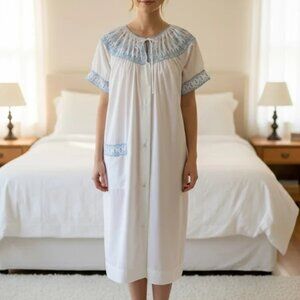 Komar Nightgown Medium
